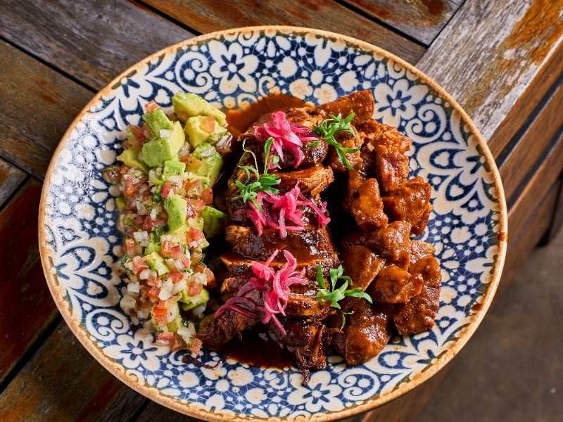 Pollo con mole